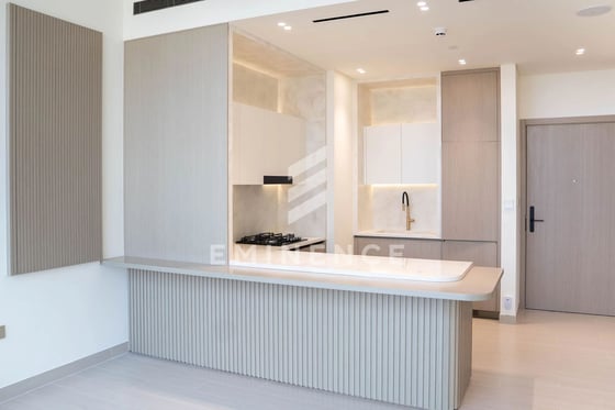 Brand New | Vacant | Private Pool | High Floor, picture 4