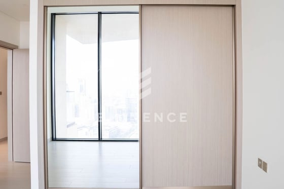 Brand New | Vacant | Private Pool | High Floor, picture 3