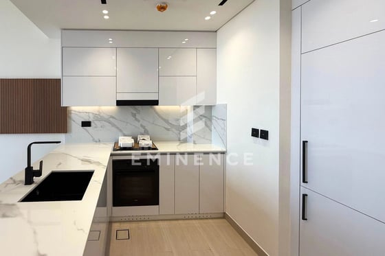 BRAND NEW | MARINA VIEW | VACANT, picture 10