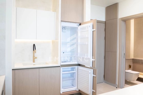 Brand New | High Floor | Skyline View | Vacant, picture 16