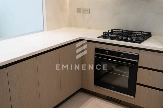 Brand New | High Floor | Skyline View | Vacant, picture 14