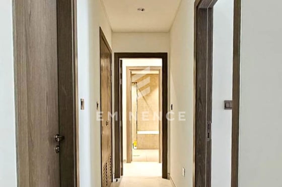 Big Balcony |  Lagoon View | Fully Furnished, picture 14
