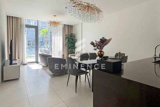 Big Balcony |  Lagoon View | Fully Furnished, picture 7