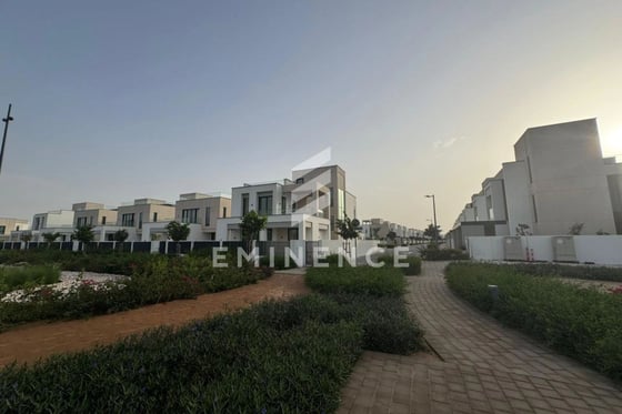 Luxurious 4BR Villa | Single Row | Brand New, picture 37