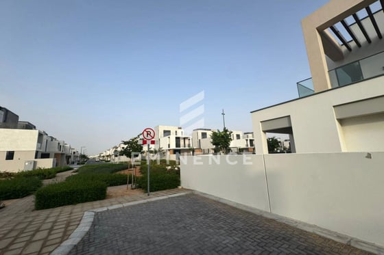 Luxurious 4BR Villa | Single Row | Brand New, picture 22