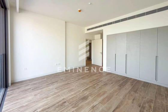 Biggest Plot | Corner Unit | Genuine, picture 21