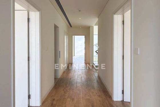 Biggest Plot | Corner Unit | Genuine, picture 32