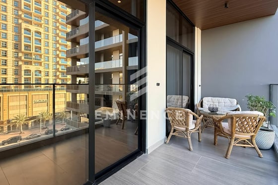 Brand New | Furnished | Upgraded | Pool View, picture 7