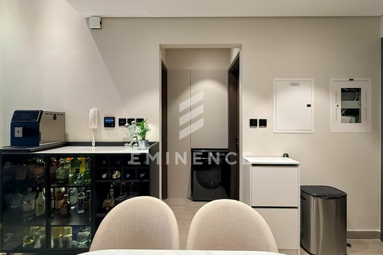 Brand New | Furnished | Upgraded | Pool View, picture 6