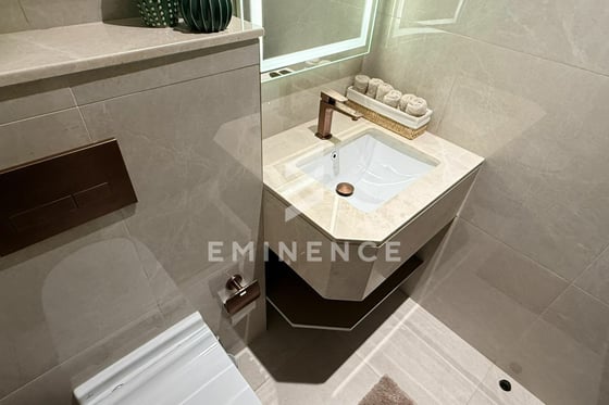 Brand New | Furnished | Upgraded | Pool View, picture 11