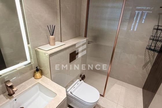Brand New | Furnished | Upgraded | Pool View, picture 9