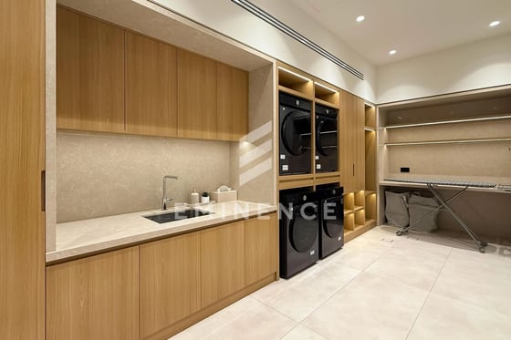 Brand New | Furnished | Upgraded | Pool View, picture 12