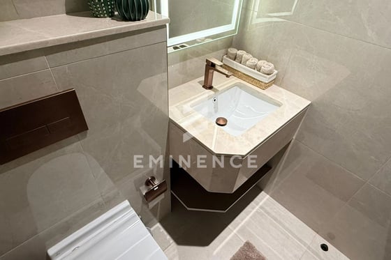 Brand New | Furnished | Upgraded | Pool View, picture 10