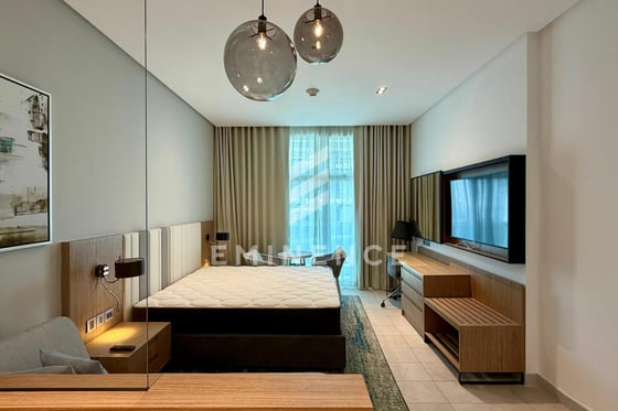 Exclusive | Furnished | Prime Location, picture 2