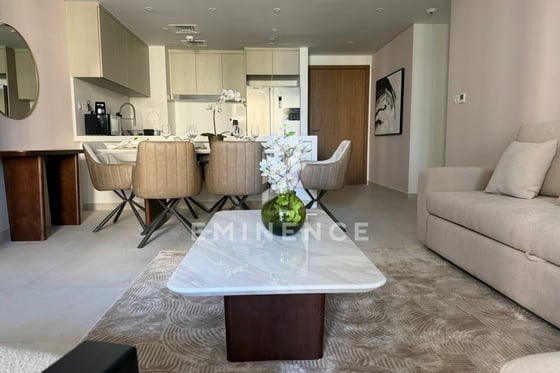 Pool View | Spacious 2 Bedroom | Vacant, picture 1