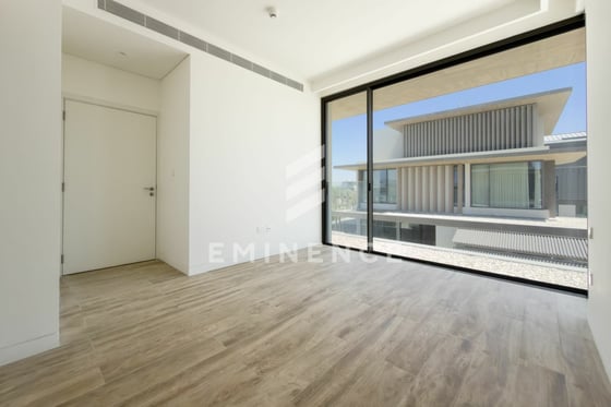 Best priced | Vacant | Double Height Ceiling, picture 22