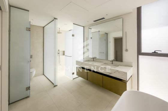 Best priced | Vacant | Double Height Ceiling, picture 13