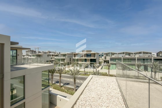 Best priced | Vacant | Double Height Ceiling, picture 32