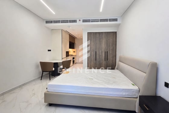 Community View | Fully Furnished | Brand New, picture 3
