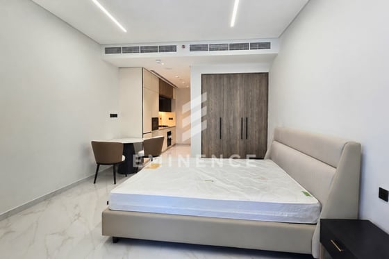 Community View | Fully Furnished | Brand New, picture 3