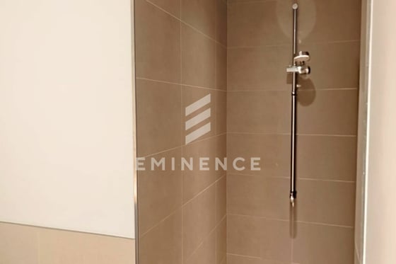 Fully Furnished 1BR | Renovated | Sunset View, picture 11