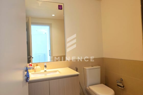 Fully Furnished 1BR | Renovated | Sunset View, picture 10