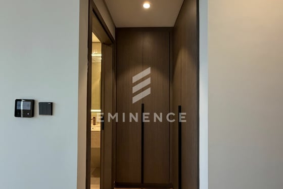 Best Price | Brand New | Modern | Mid Floor, picture 13