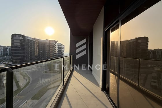 Best Price | Brand New | Modern | Mid Floor, picture 9