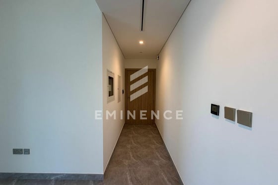 Corner | Burj Khalifa View | High Floor, picture 8