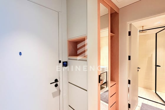 Elegant Studio | Vacant | 4 Cheques, picture 8