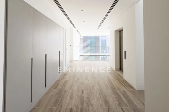 Best priced | Vacant | Double Height Ceiling, picture 23