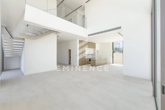 Best priced | Vacant | Double Height Ceiling, picture 1