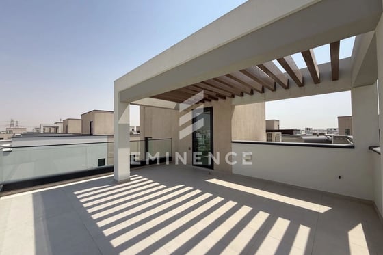Single Row | On the Park | Roof Access, picture 26