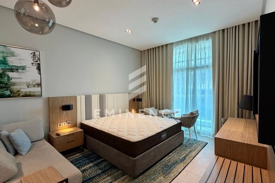 Exclusive | Furnished | Prime Location, picture 4