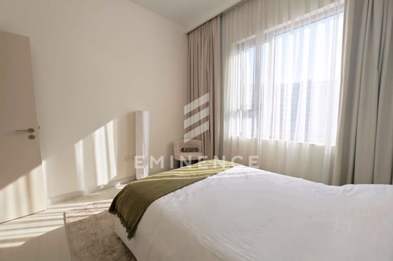 Fully Furnished 1BR | Renovated | Sunset View, picture 8