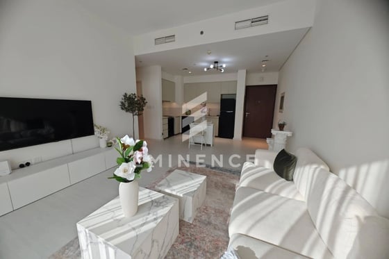Fully Furnished 1BR | Renovated | Sunset View, picture 4