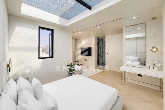Fully upgraded | Luxury Furnished | Sunset View, picture 17