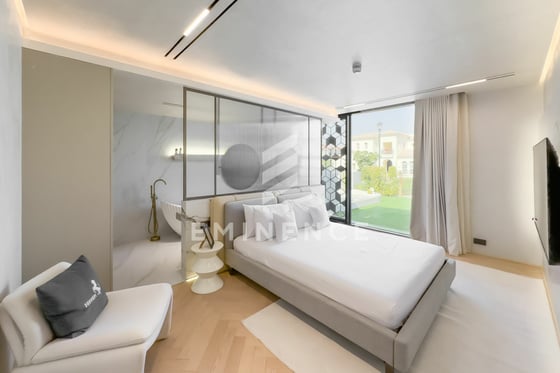 Fully upgraded | Luxury Furnished | Sunset View, picture 12
