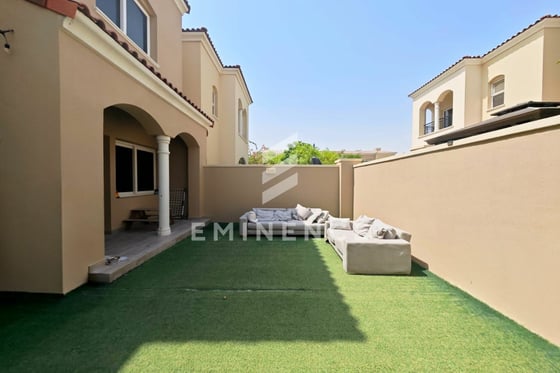 Spacious 2BR | Maids Room | Townhouse | Rented, picture 9
