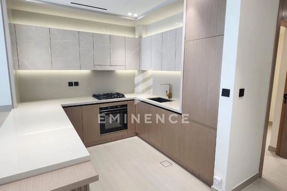Exclusive | Fully furnished | 1 BR plus Study , picture 4