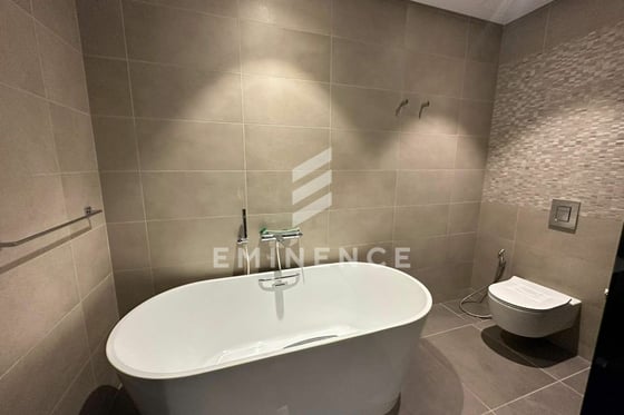 High Floor | Sea view | Vacant, picture 10