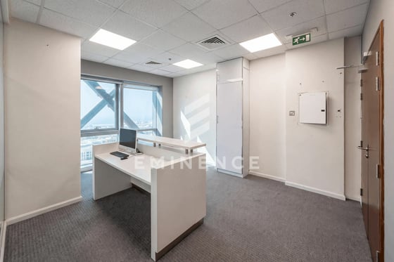 High floor | Vacant | Fitted | Multiple Option, picture 2