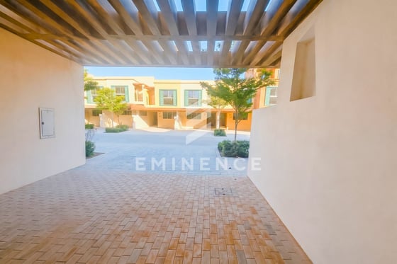Single Row | Close to Lagoon | Ready to Move In, picture 12
