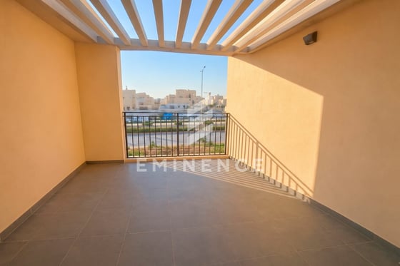 Single Row | Close to Lagoon | Ready to Move In, picture 11