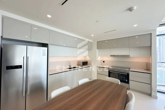Unfurnished | Stunning Marina Skyline |3 Plus Maid, picture 12