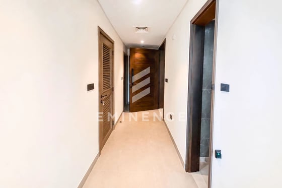 Single Row | Close to Lagoon | Ready to Move In, picture 10