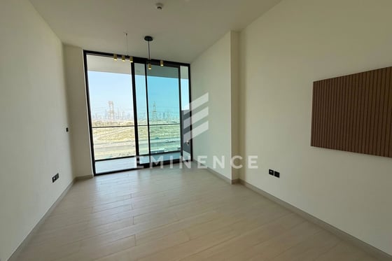 Smart Home Features | Multiple Units Available, picture 2