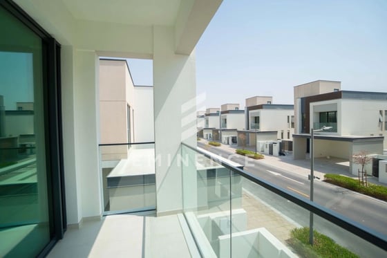 Single Row | On the Park | Roof Access, picture 18