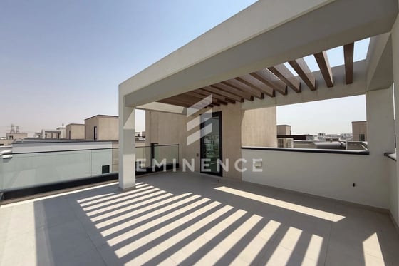 Single Row | On the Park | Roof Access, picture 26