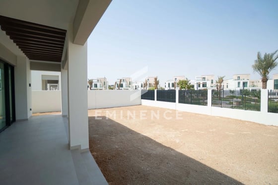 Single Row | On the Park | Roof Access, picture 15